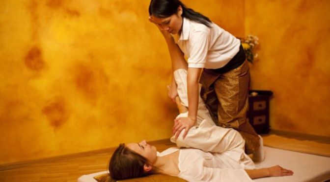 Le massage thaï traditionnel